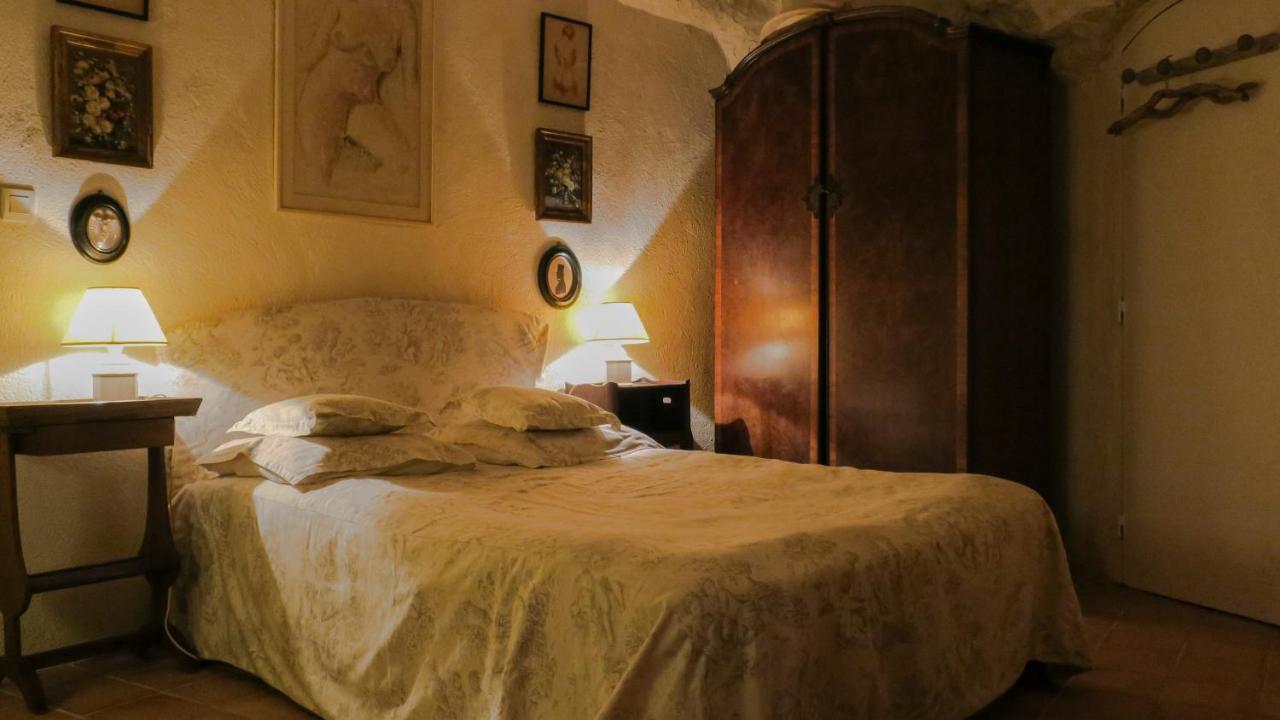 La Cave De L'Eperon Bed & Breakfast Trôo Екстериор снимка
